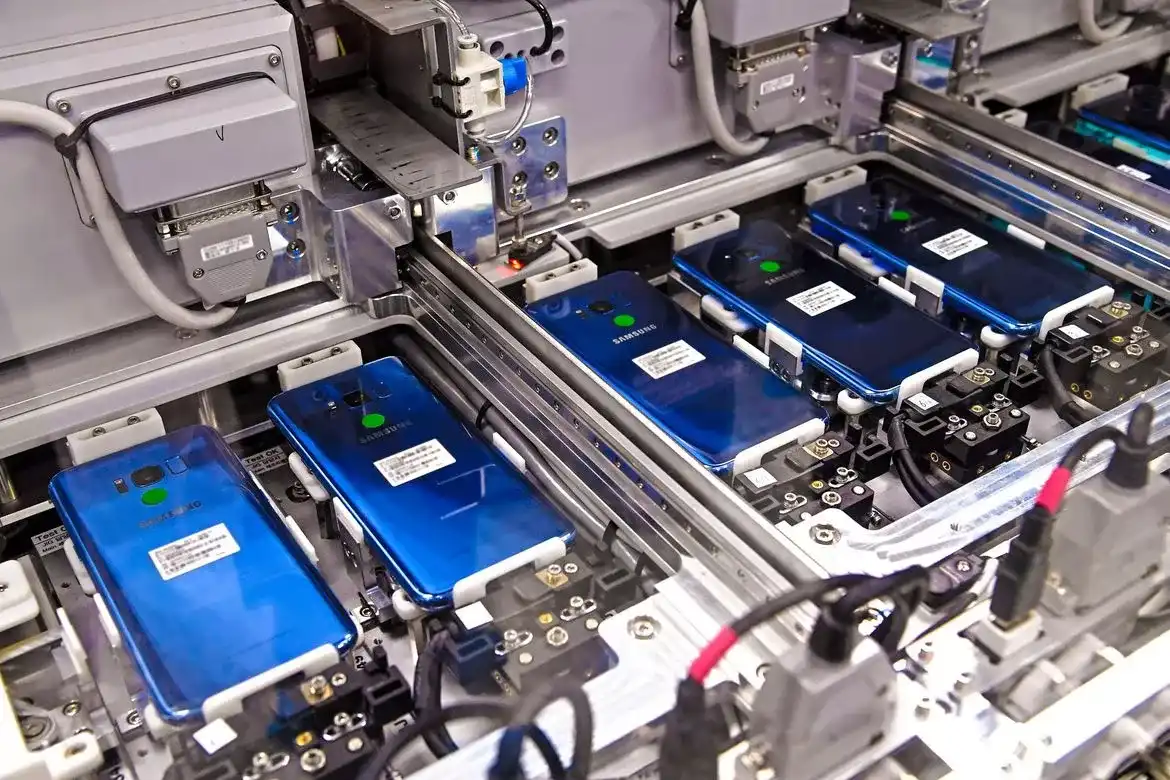 خطوط تولید موبایل سامسونگSamsung